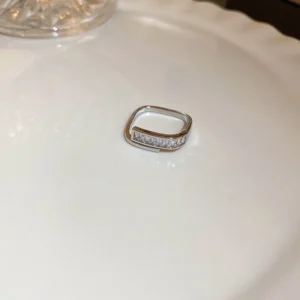 Anillos Geométricos Modernos